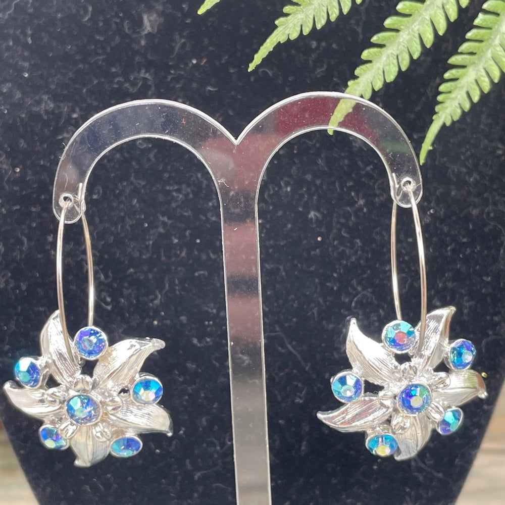 Adorned Crown assemblage AB rhinestone flower hoop earrings