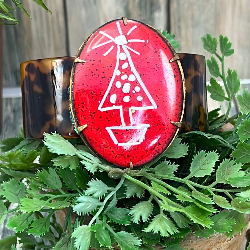 Adorned Crown Artisan Assemblage tortoise shell enamel Christmas bracelet