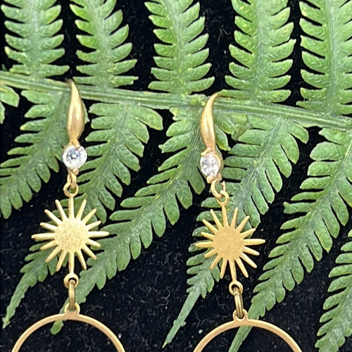 Adorned Crown Artisan Assemblage earrings lemon & imperial jade Pearl burst