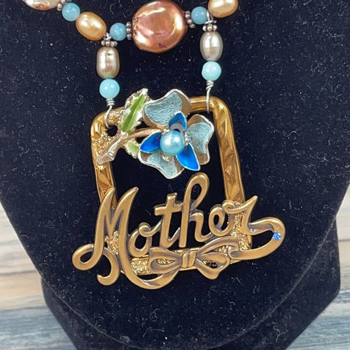 Adorned Crown Artisan Assemblage enamel flower beaded pearl mother necklace