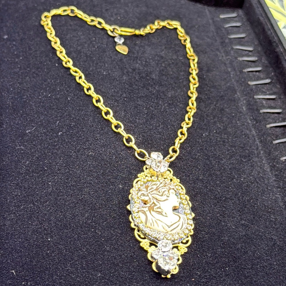 Adorned Crown Jewelry filigree resin cameo rhinestone pendant necklace