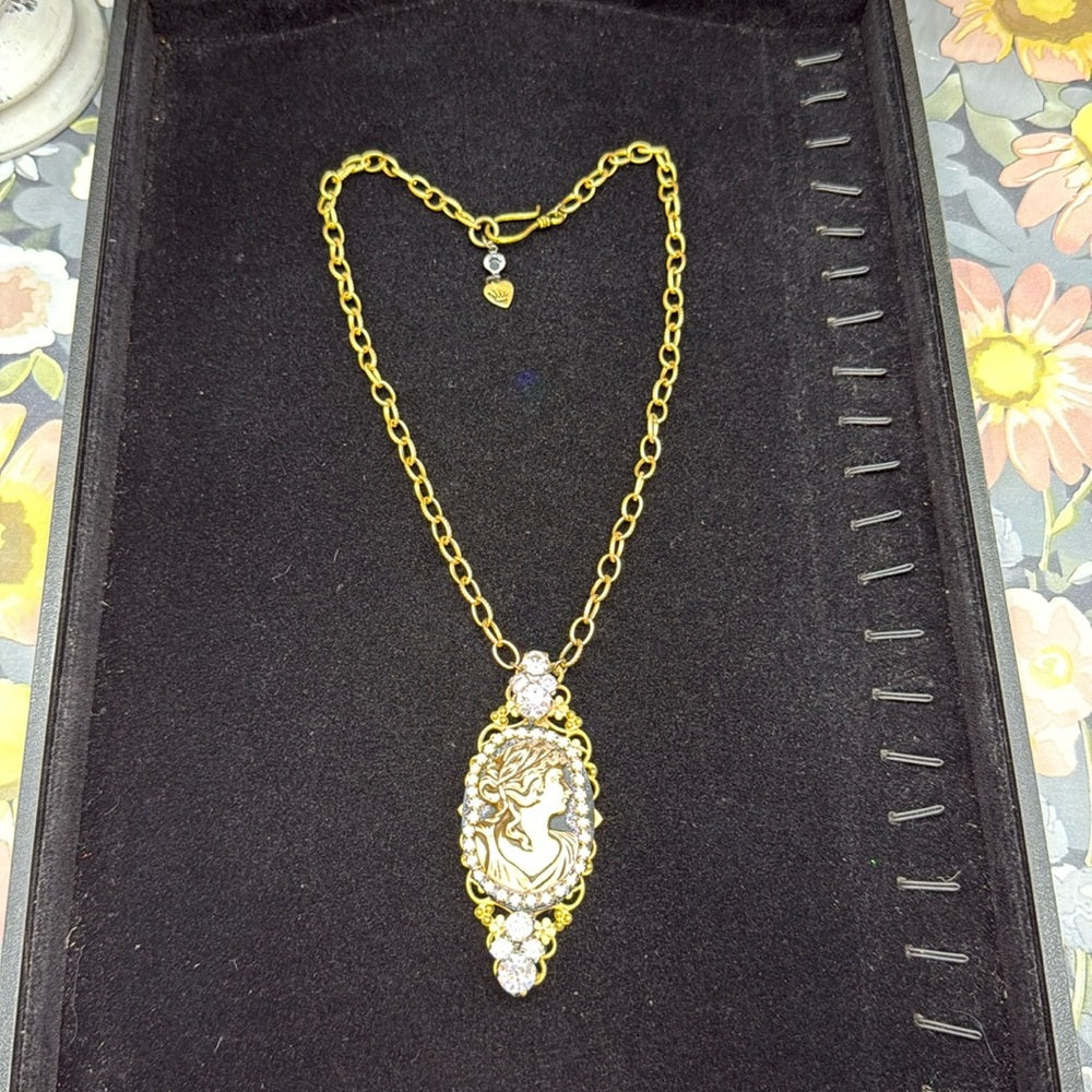 Adorned Crown Jewelry filigree resin cameo rhinestone pendant necklace