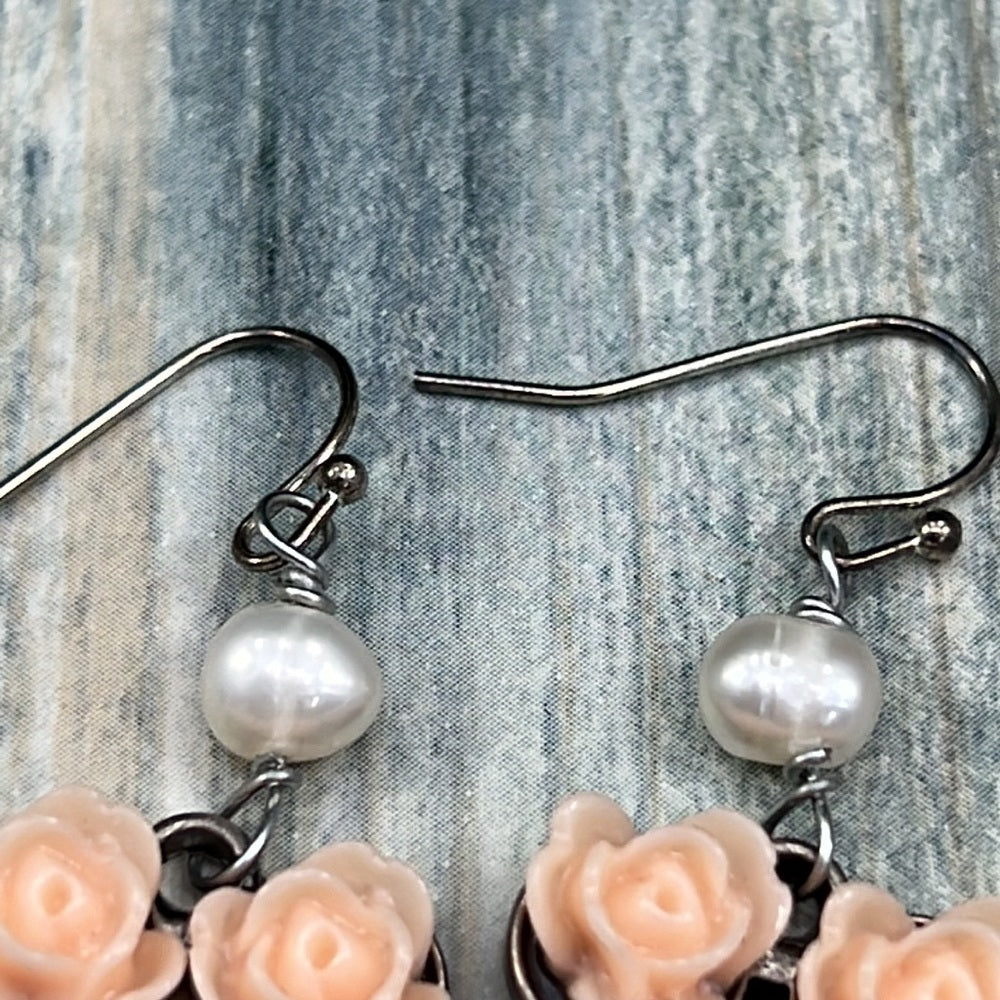 Adorned Crown Artisan Assemblage peach rose hammered heart Pearl earrings