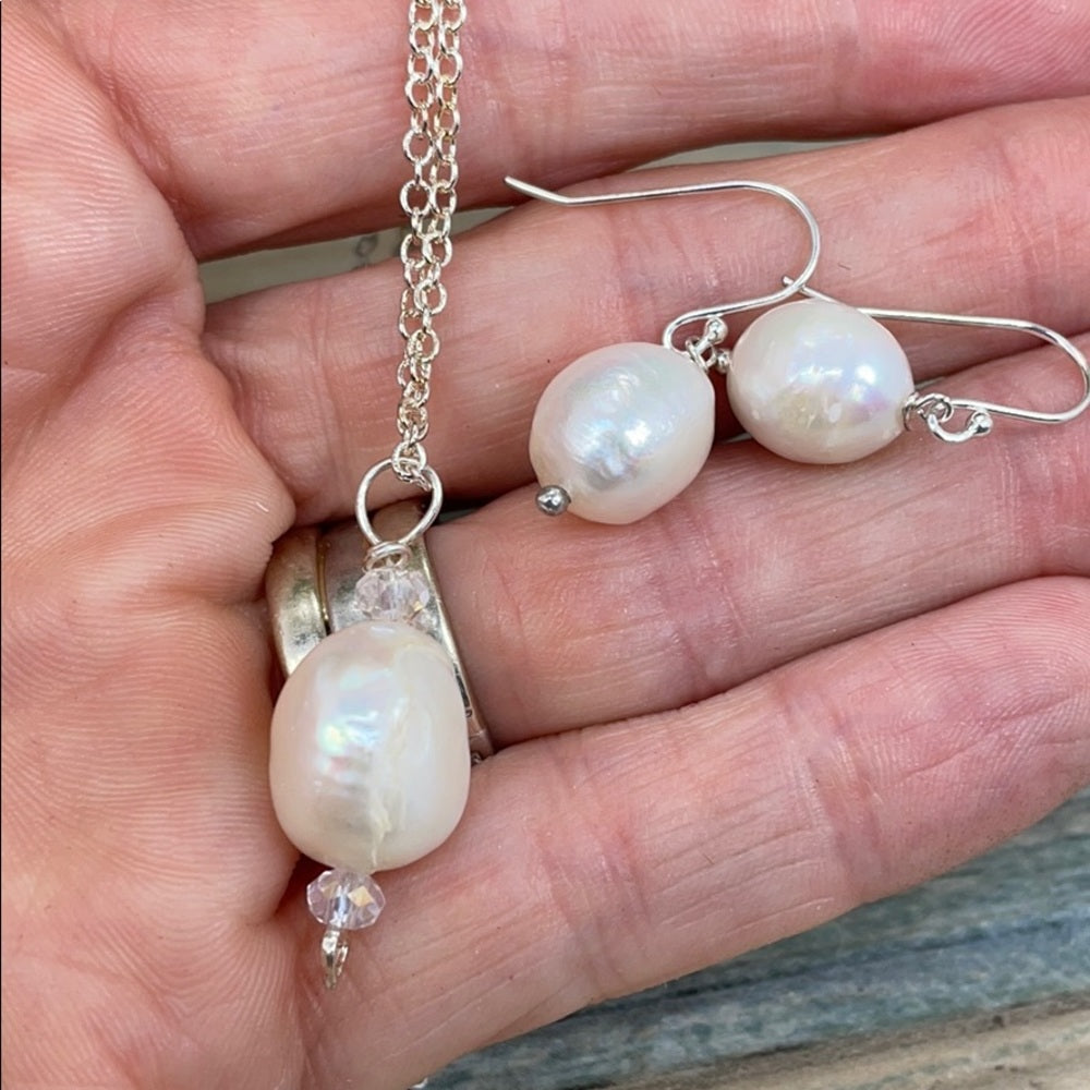 Adorned Crown pearl sterling silver set (2)