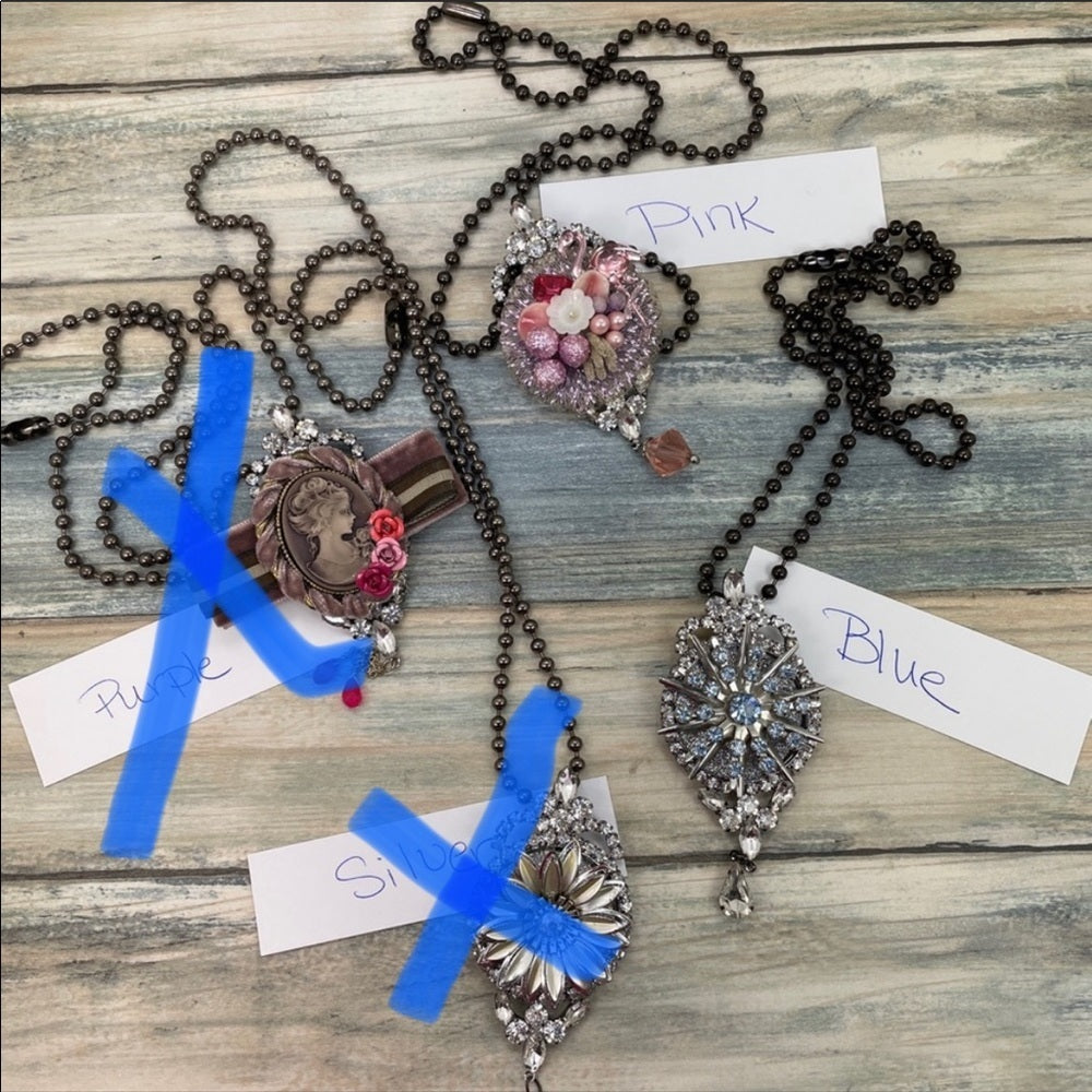 Adorned Crown assemblage pink cluster necklace