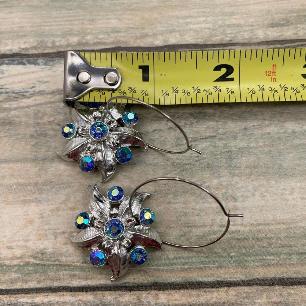 Adorned Crown assemblage AB rhinestone flower hoop earrings