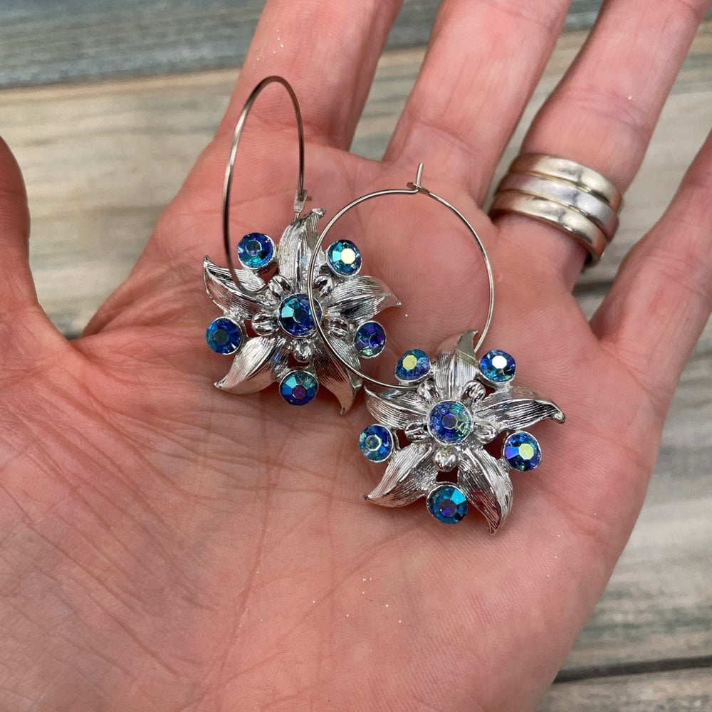 Adorned Crown assemblage AB rhinestone flower hoop earrings