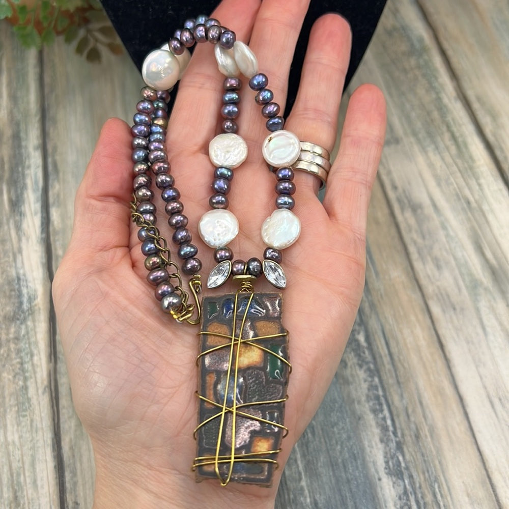 Adorned Crown Artisan Assemblage stone pendant button genuine Pearl necklace
