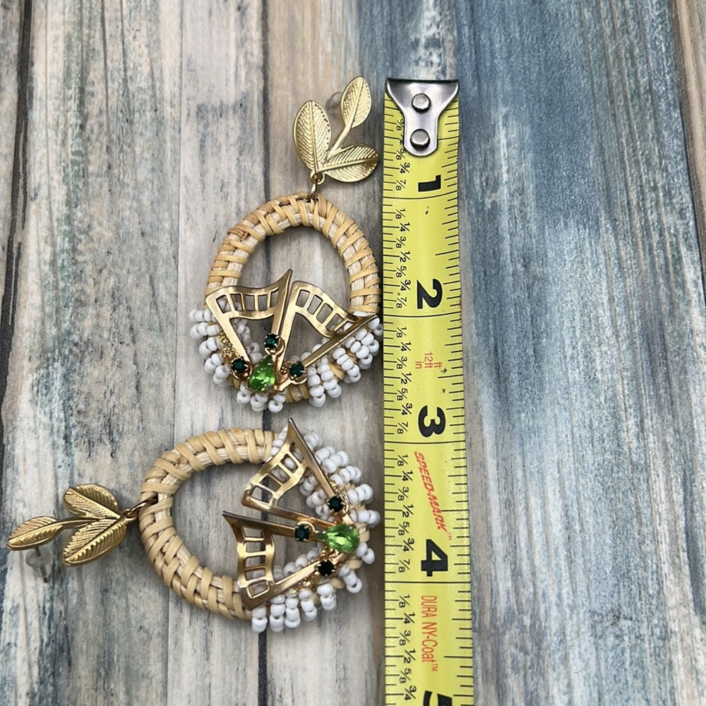 Adorned Crown Artisan Assemblage woven oval green detail leaf post earrings