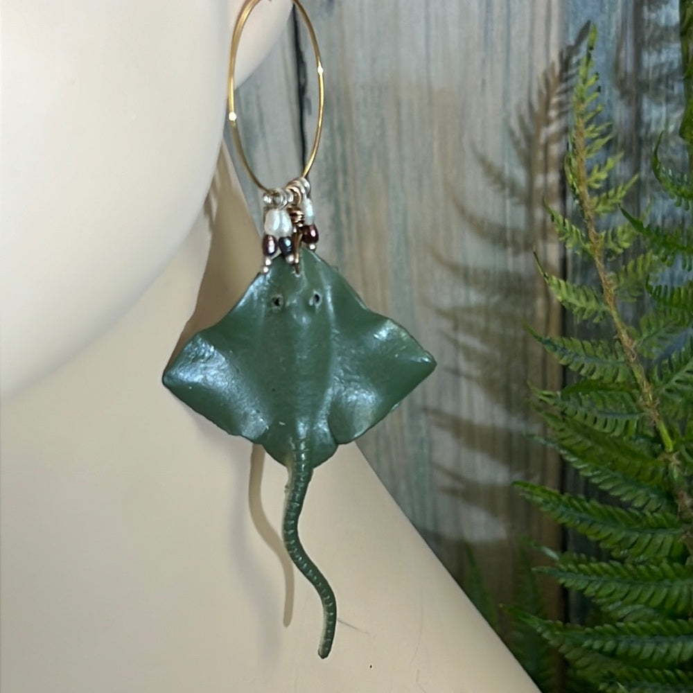 Adorned Crown Artisan Assemblage aquarium collection stingray earrings