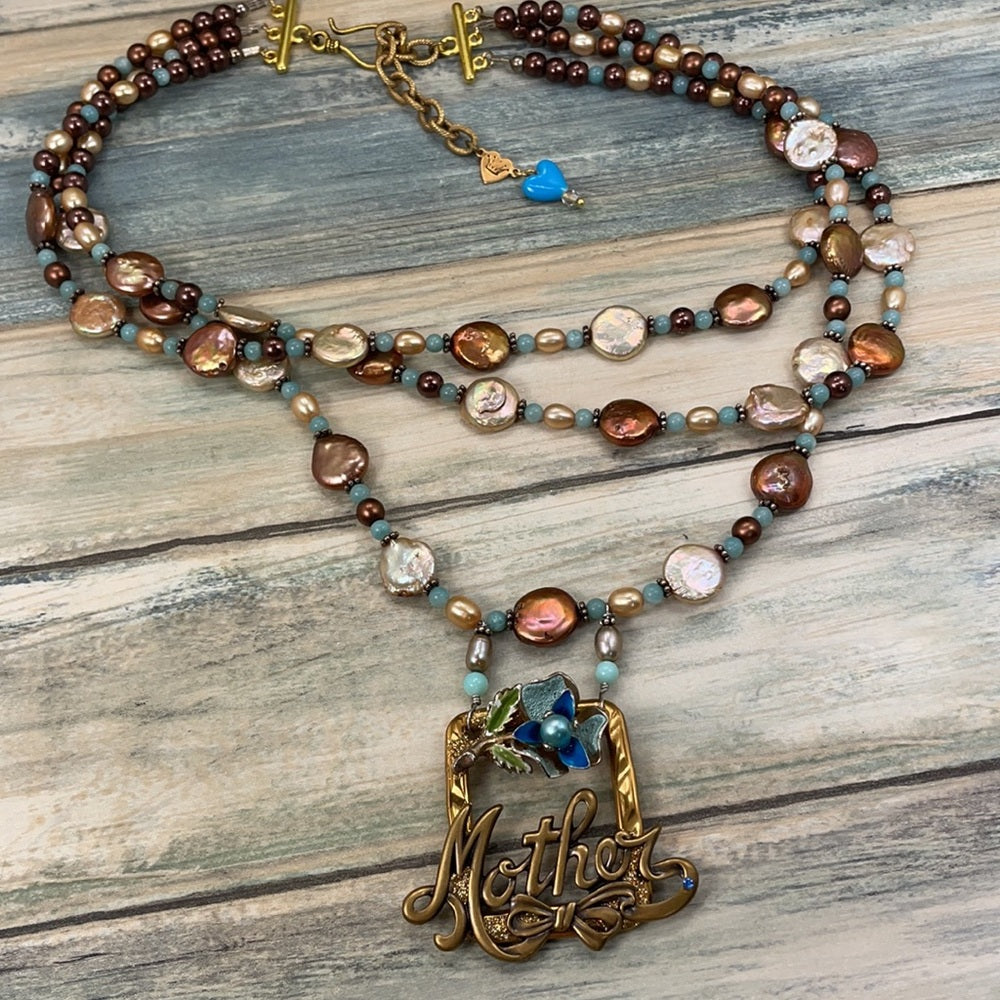 Adorned Crown Artisan Assemblage enamel flower beaded pearl mother necklace