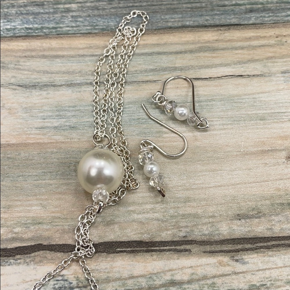 Adorned Crown pearl sterling silver heart set 4