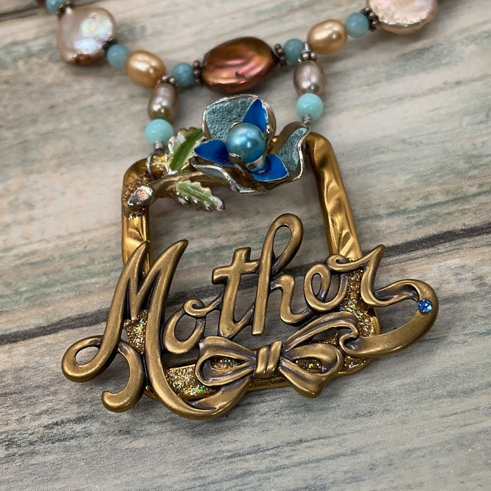 Adorned Crown Artisan Assemblage enamel flower beaded pearl mother necklace