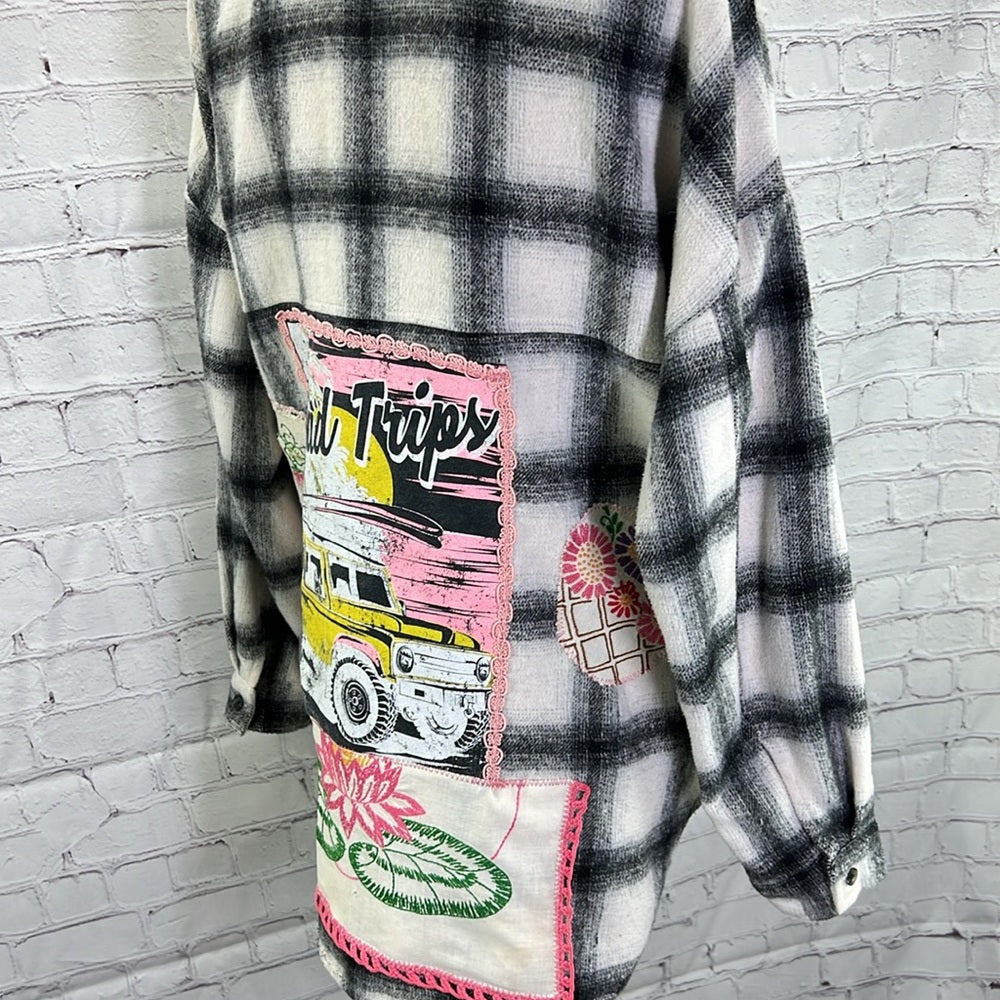 Adorned Crown Textiles Assemblage Road Trips Flannel size medium NWT
